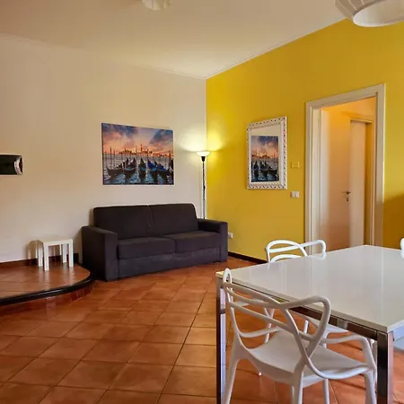 Apartment Il Balconcino Caserta